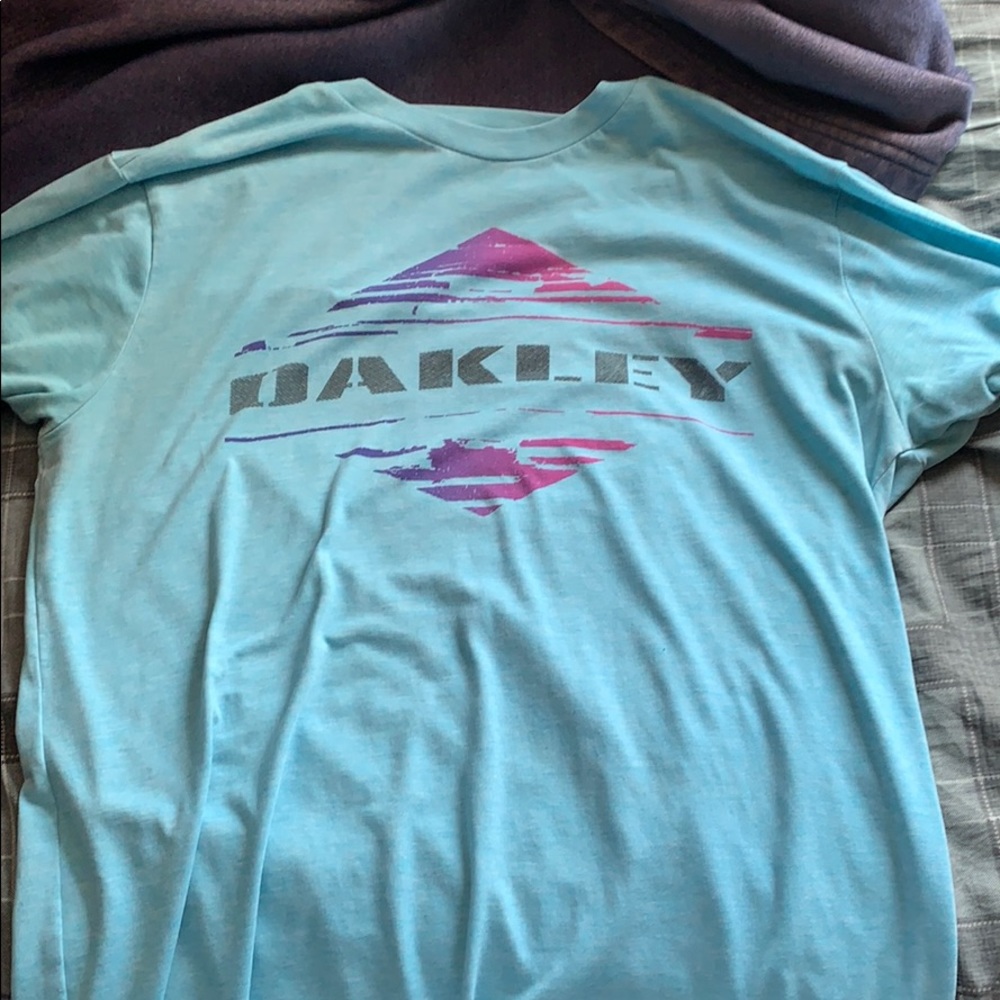 Oakley Tee